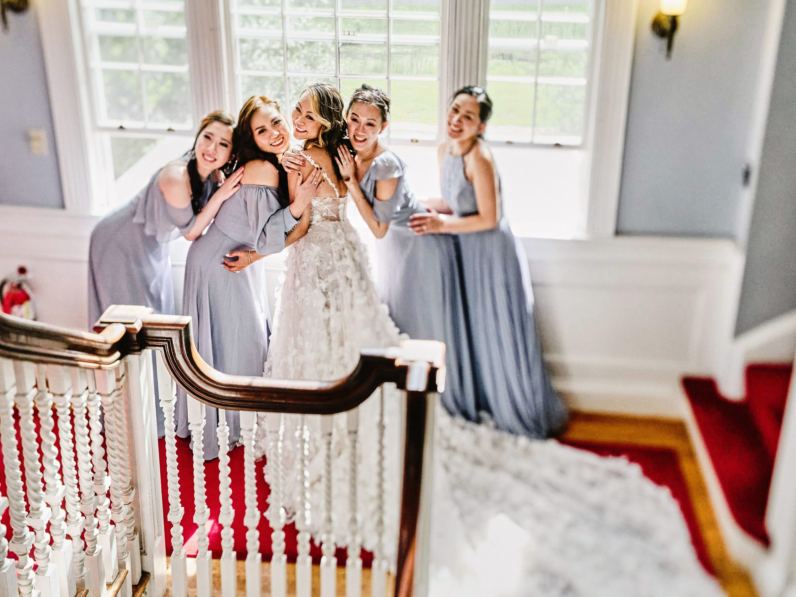 WEDDING DAY IN BOSTON - BRIDE AND BRIDEMAIDS